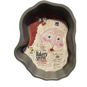 EKCO Bakers Secret Santa Face Cake Pan Non-Stick, Christmas
